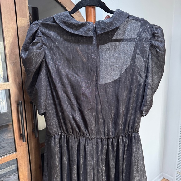 EUC Gal Meets Glam Jolene - Picture 8 of 12